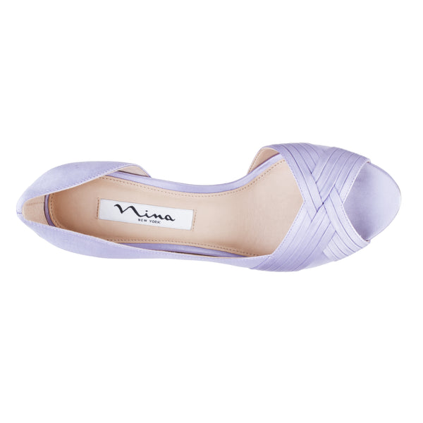 UNWORN Lilac Gucci Horsebit Exotic Crocodile Peep Toe High Heels Sandals 39  For Sale at 1stDibs | lilac high heels, purple gucci platform sandals, lilac  closed toe heels